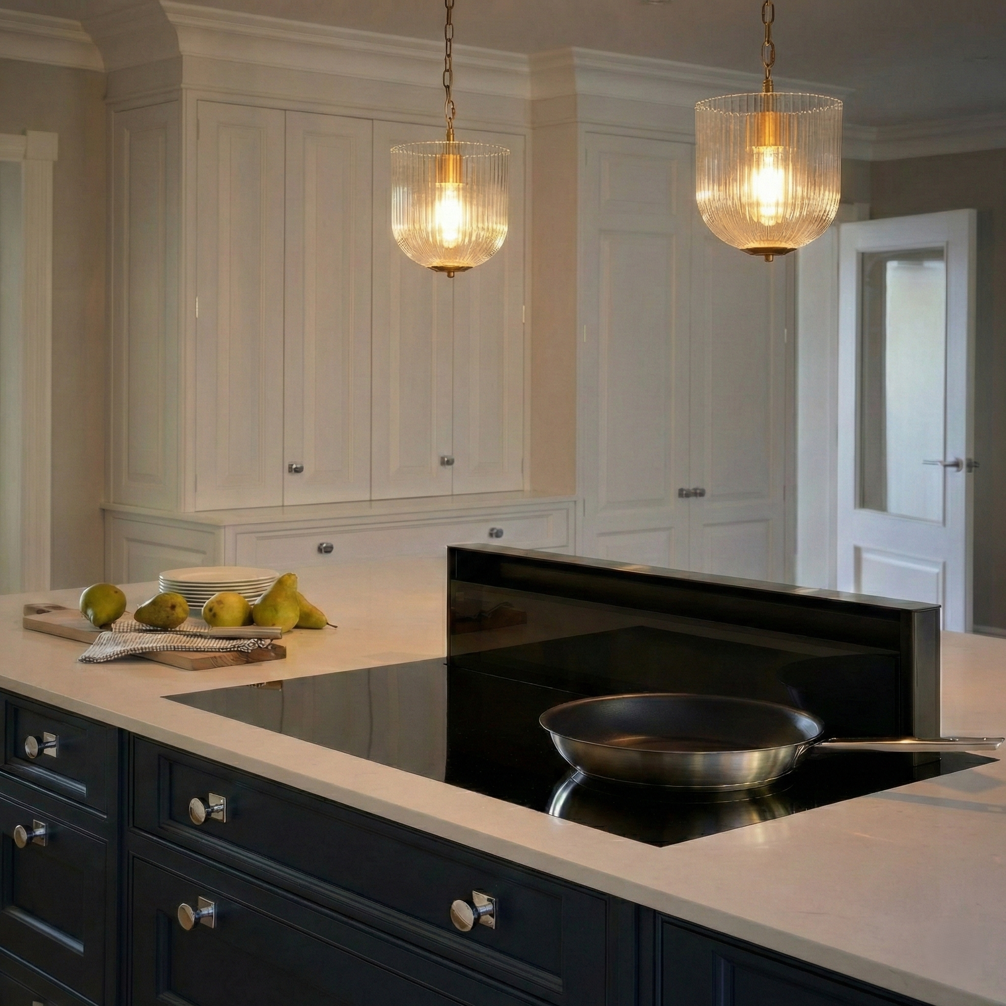 Garnet Pendant Lamp - Coarse Gold + Clear Glass